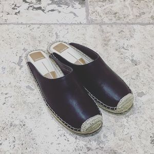 Dolce Vita black leather flat (bdfbe)